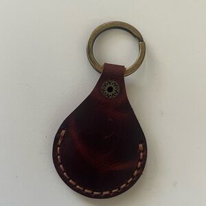 Brown Leather AirTag Keychain